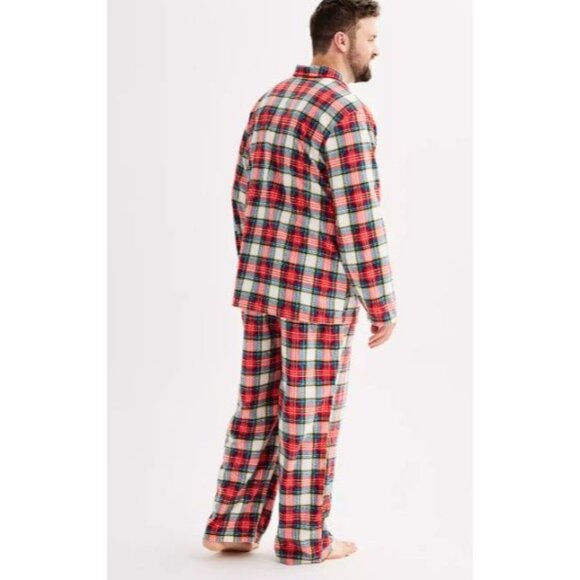 Jingle Bell Rock Notch Pajama Top & Pajama Bottoms Set 3XLT (3737) - Picture 2 of 6